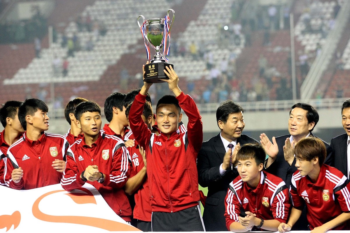 九游体育亚洲官网-中国队在国际赛事中取得胜利，实力强劲