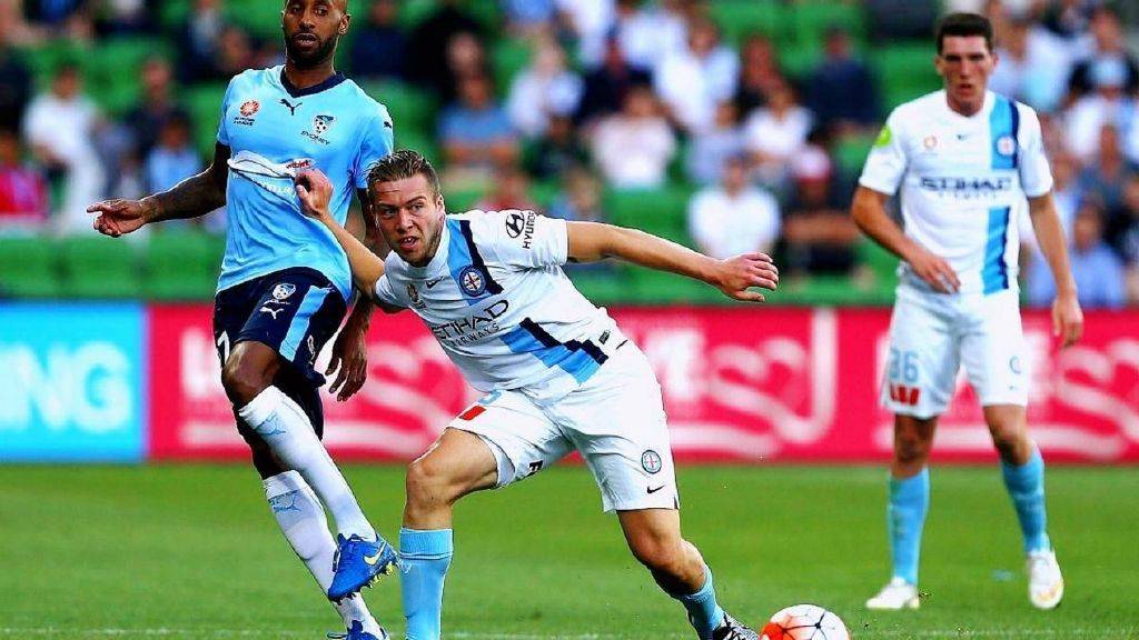 关于弗莱堡球员受伤未能上场仍积极备战的信息