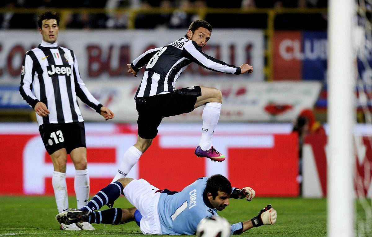 巴黎圣日耳曼在比赛中轻松取胜