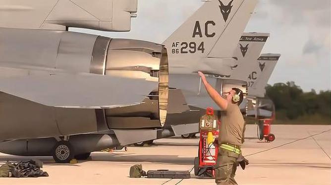 关于西班牙客场失利，缺陷暴露无遗！的信息