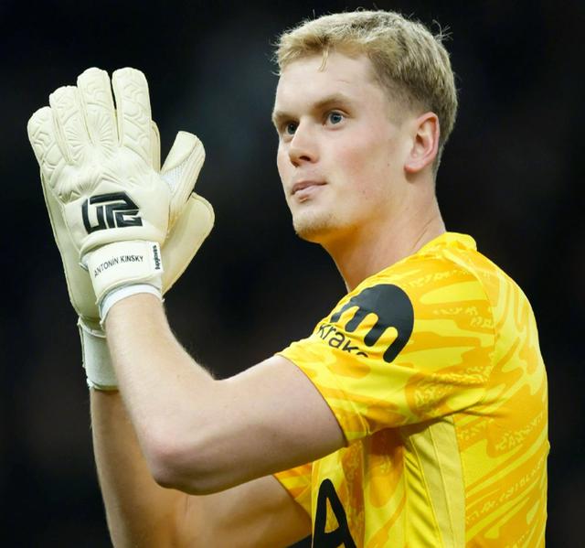 九游体育官方入口-关于热刺门将表现神勇，助球队保持不败纪录的信息