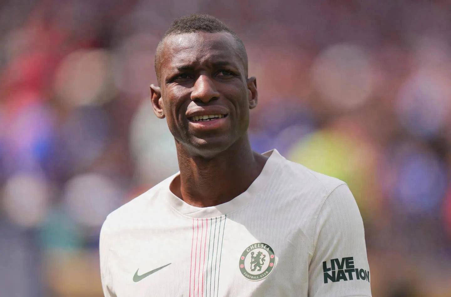 关于切尔西欲签下意甲新星中锋，强化前场攻击力的信息