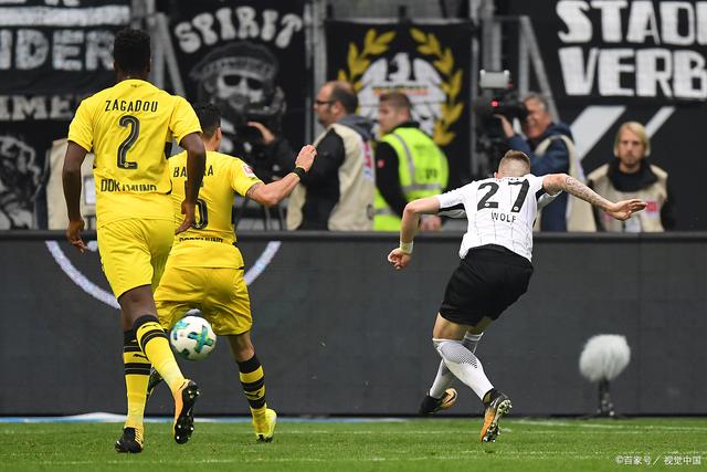 多特蒙德取得关键胜利，晋级下一轮比赛的简单介绍