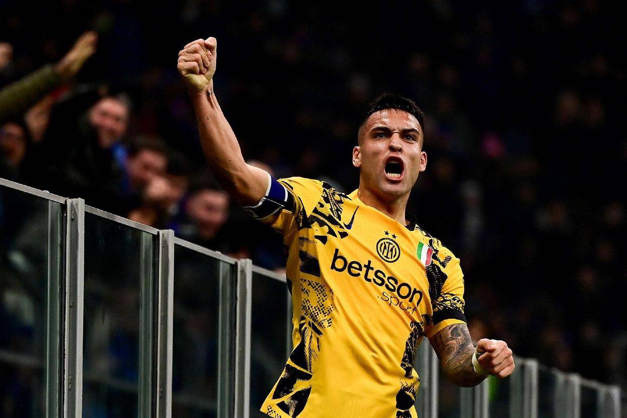 关于热门球队完胜实力优势，全场观众为之惊叹的信息