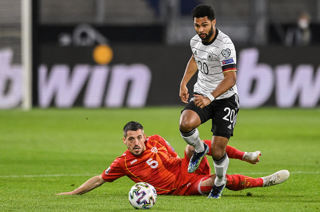 北马其顿队展现实力，强势晋级突围