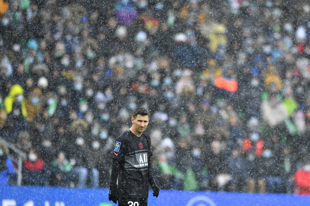 圣埃蒂安客场险胜，积分榜前景看好的简单介绍