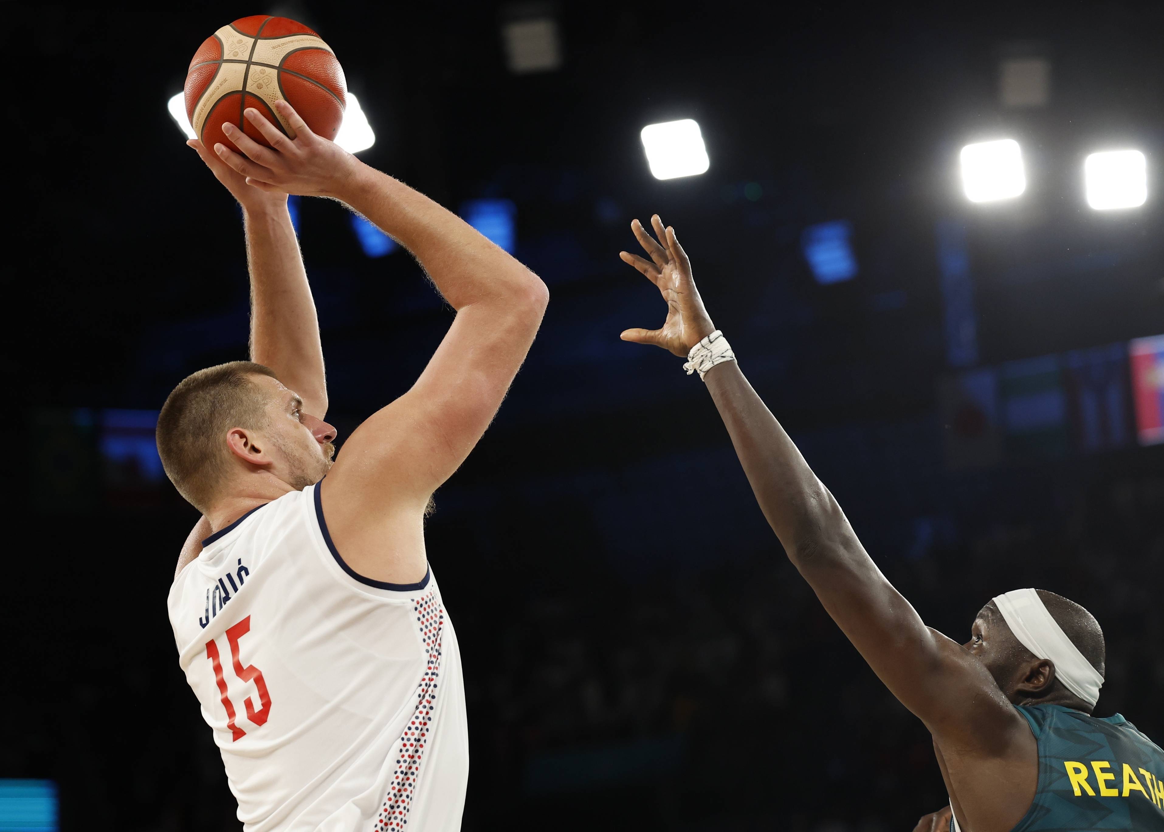 九游体育官网入口-欧洲篮球巨星在全球赛事中挑战极限