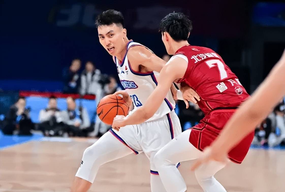 日本篮球联赛新赛季开幕，球队实力待考验的简单介绍