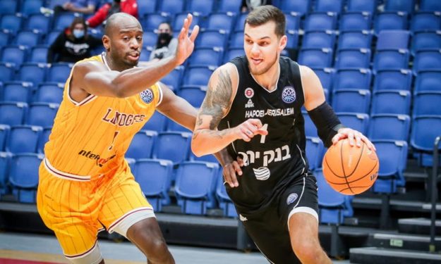 九游体育官网-立陶宛篮球超级联赛：维尔纽斯队胜出