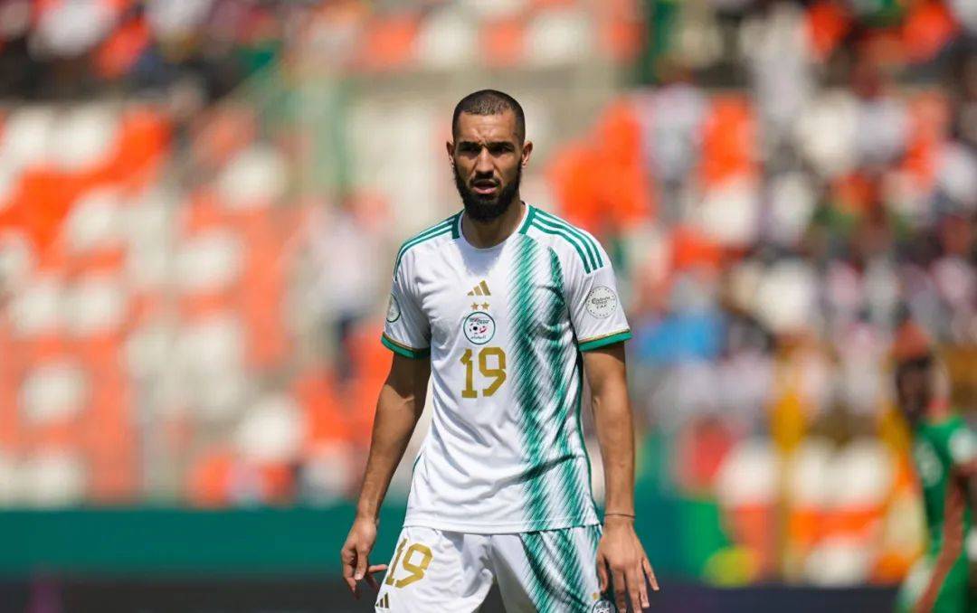 九游体育亚洲官网-阿尔及利亚选手崭露头角，震撼登场