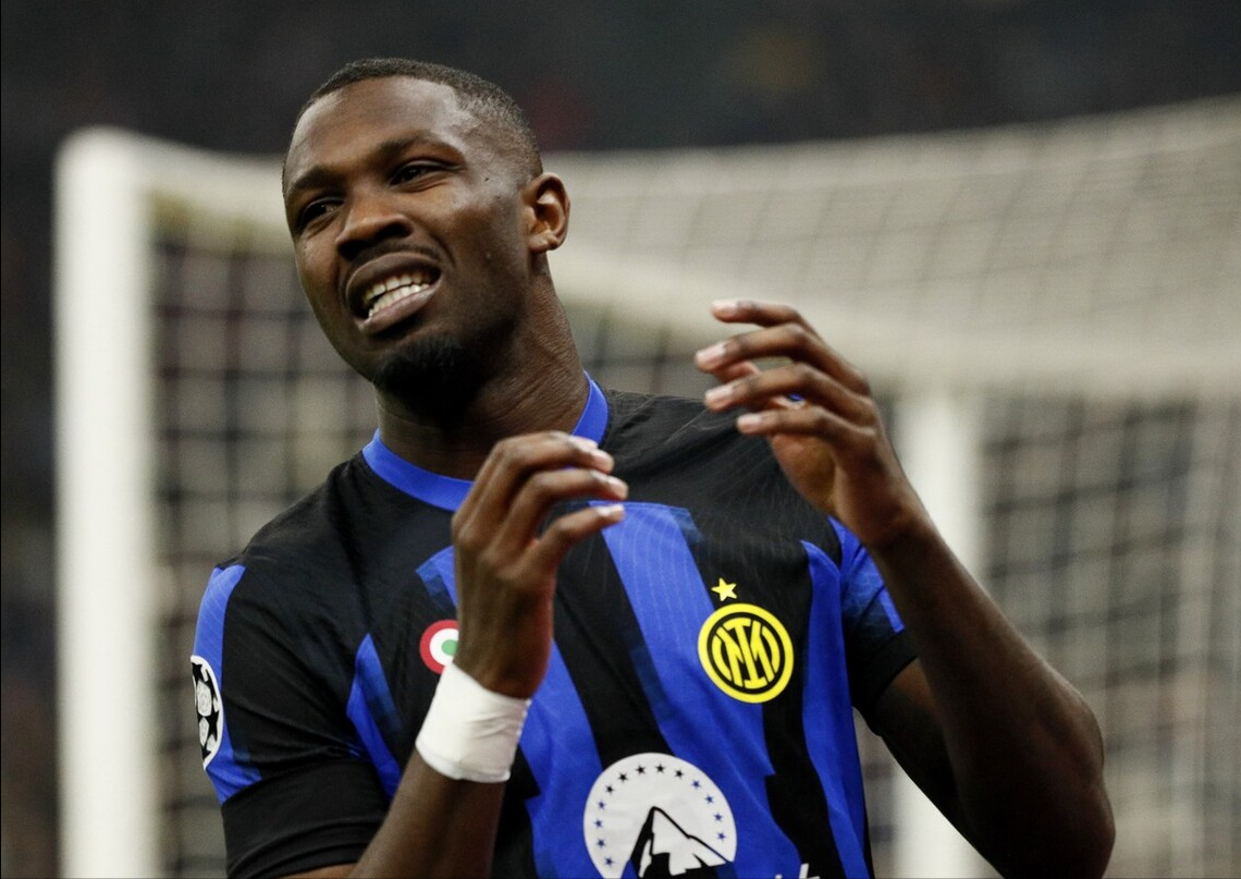 九游体育在线-曼城稳守先机，稳拿小组头名的简单介绍