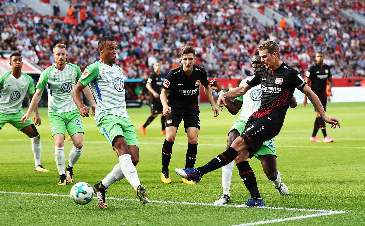 关于斯洛伐克队险胜拔起，速度奋起的信息