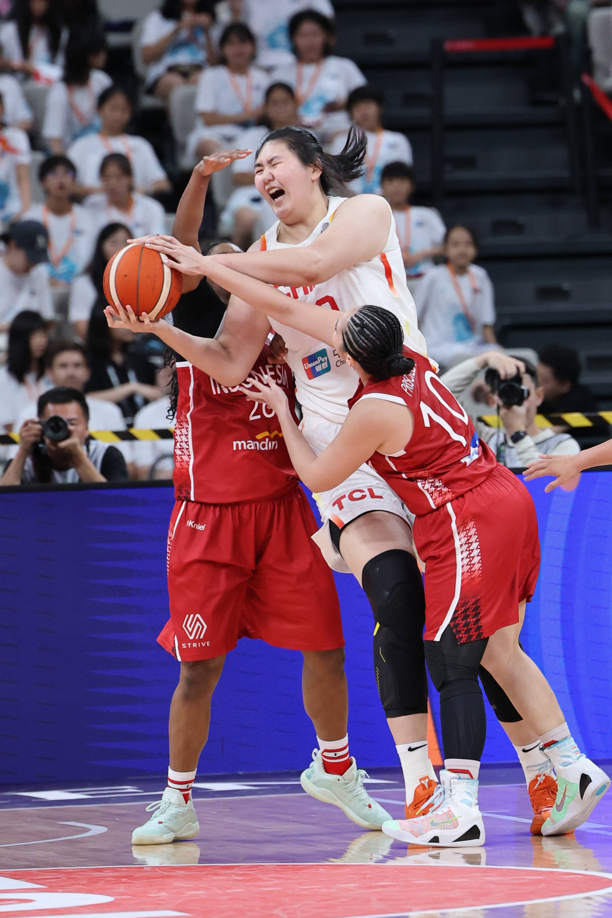 九游体育-亚洲女队在国际比赛中取得胜利